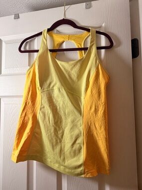 Lululemon Run Pace Mellow Yellow Tank Top Size 12